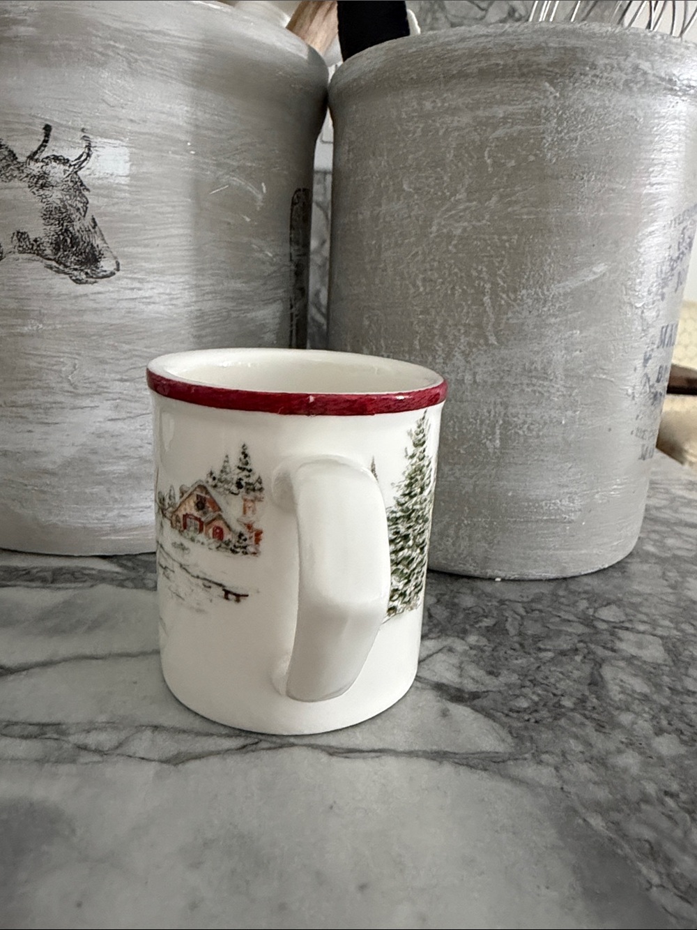 Williams Sonoma Small Earthenware Vintage Inspired Snowman Christmas Mug - Picture 4 of 7